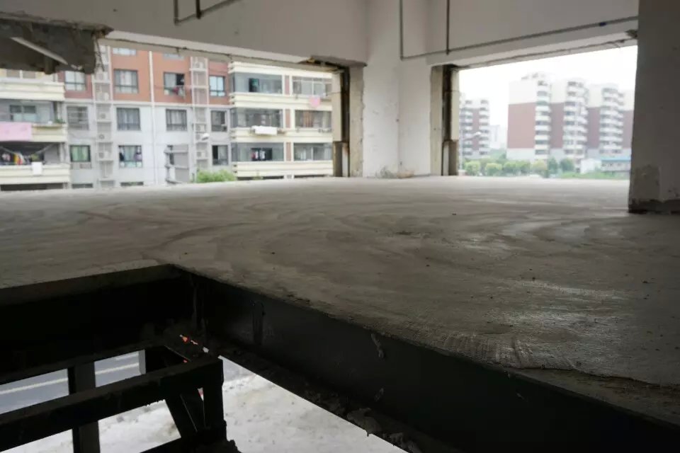曼城裝飾